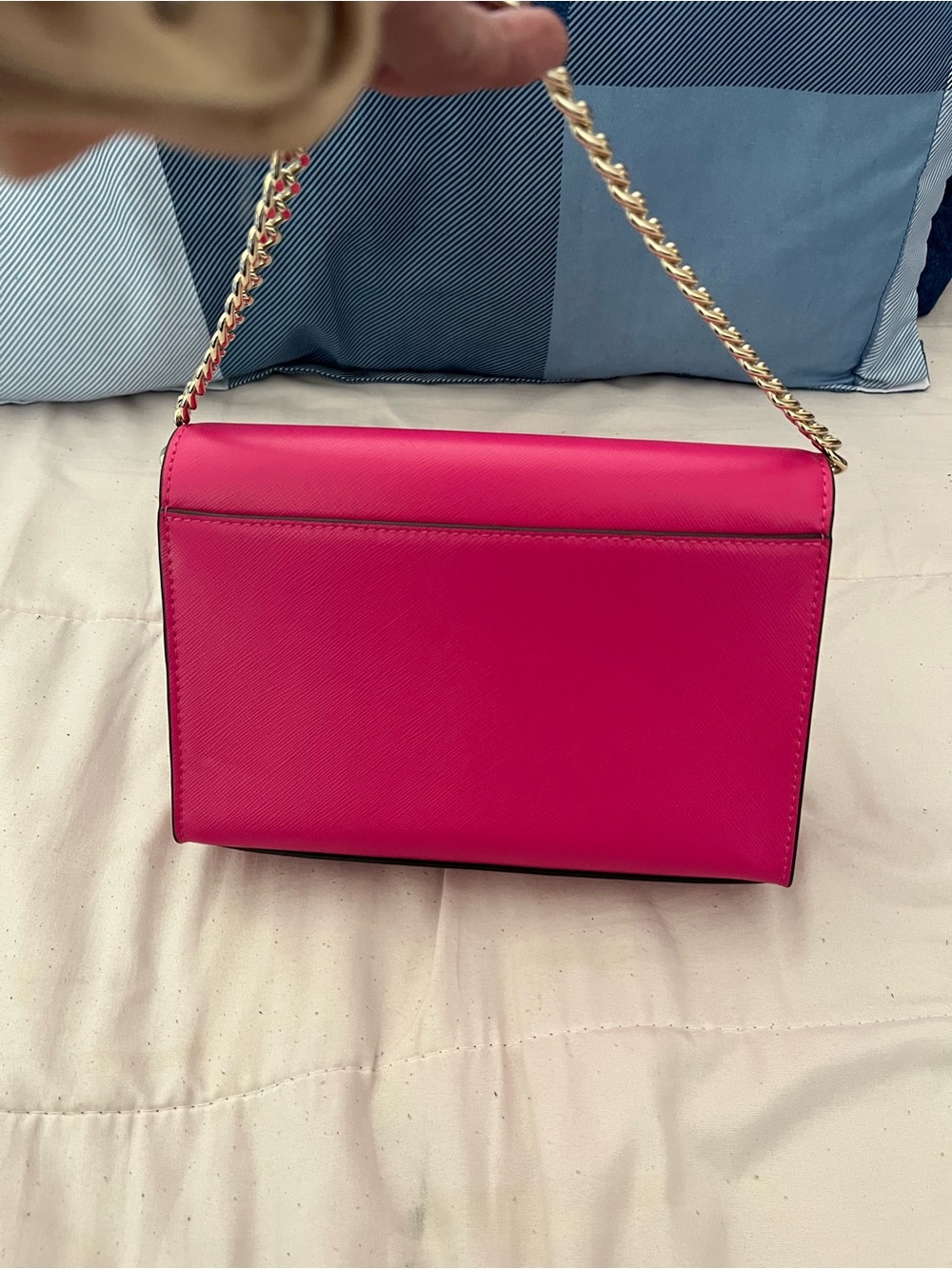 kate spade Hot Pink Leather Shoulder Bag with Gold Chain - Picture 3 of 7